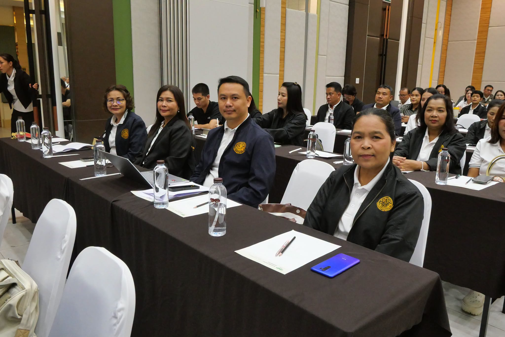 title - รองเลขาธิการ ส.ป.ก. ปิดโครงการสัมมนาฯ เดินหน้ายกระดับงานจัดที่ดิน-กองทุนฯ มุ่งเป้าขับเคลื่อนการดำเนินงานปี 2570